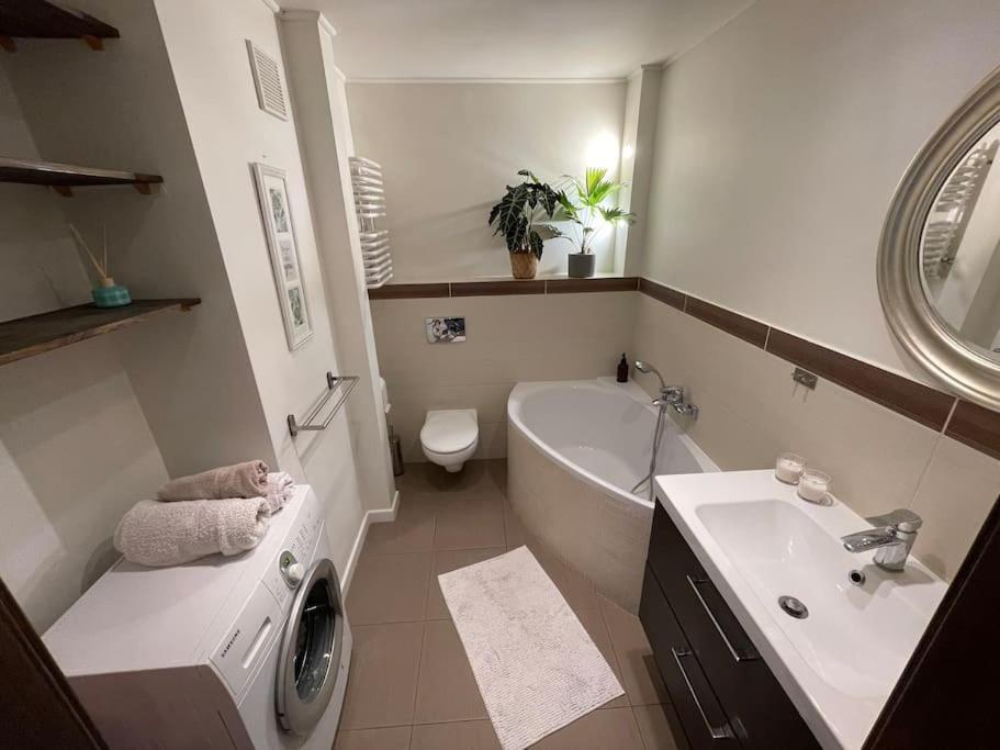 Comfortable Apartment In Warsaw Bielany Dış mekan fotoğraf